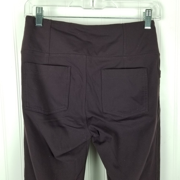 Athleta Metro High Waist Leggings Plum Pockets Womens Size Medium Casual - Picture 8 of 8